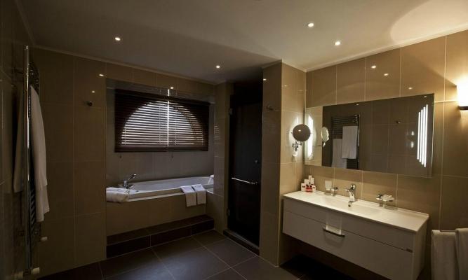SHIRVAN HOTEL & SPA